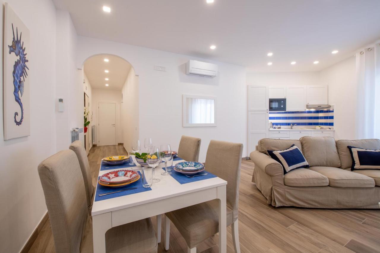 Solymar Due Apartment Sorrento Ngoại thất bức ảnh