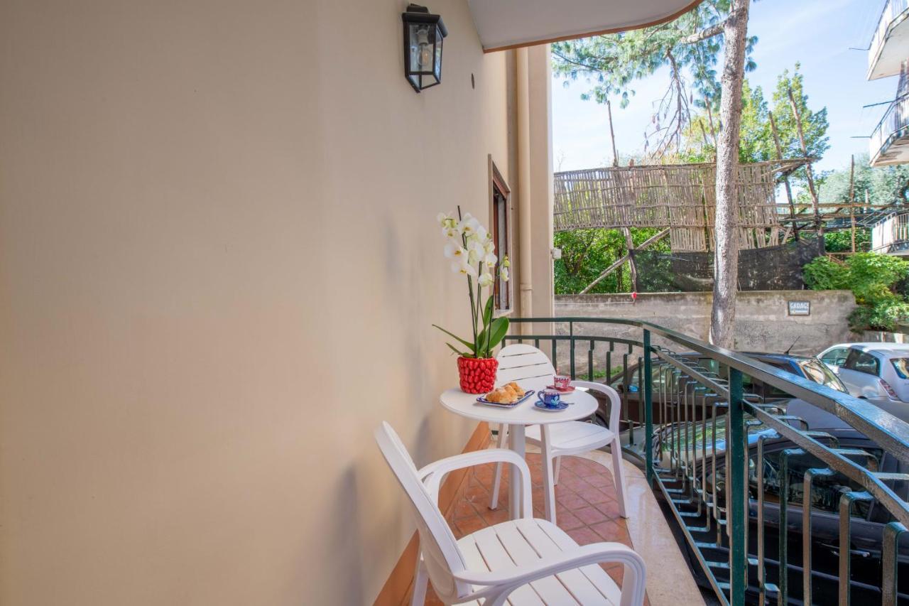 Solymar Due Apartment Sorrento Ngoại thất bức ảnh