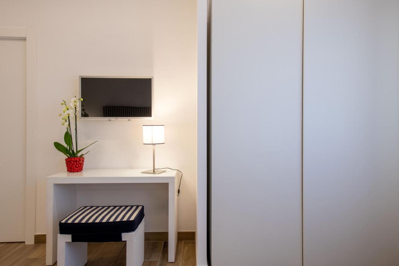 Solymar Due Apartment Sorrento Ngoại thất bức ảnh