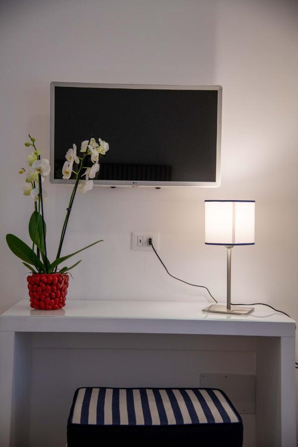 Solymar Due Apartment Sorrento Ngoại thất bức ảnh